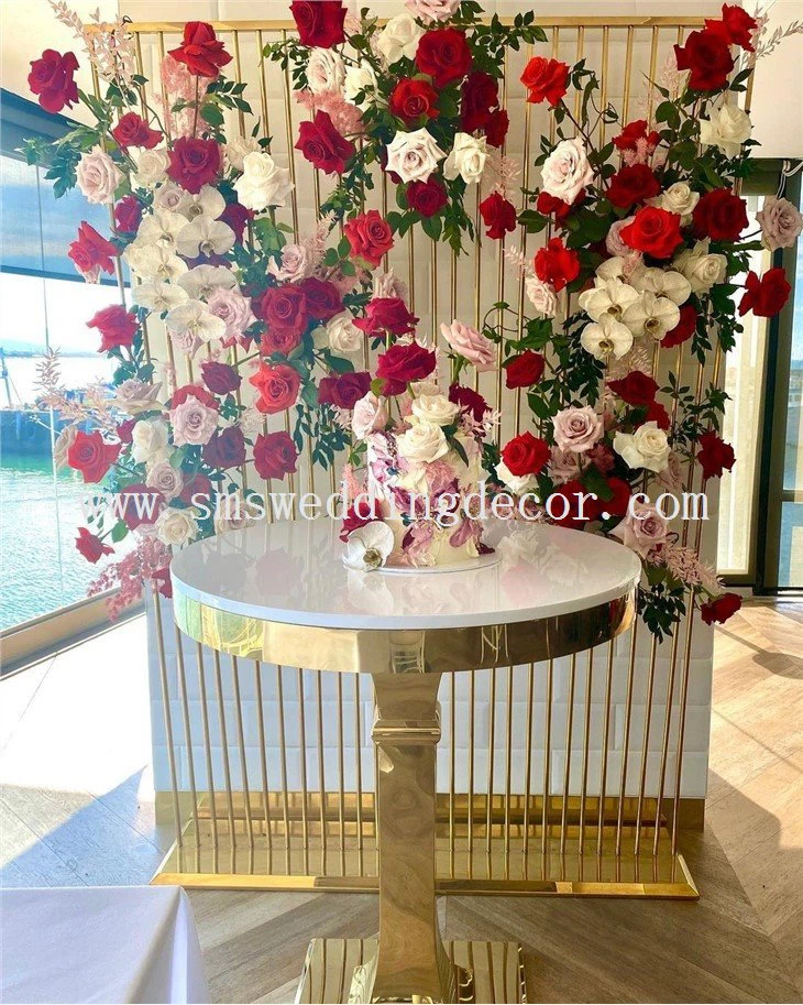 square metal arch