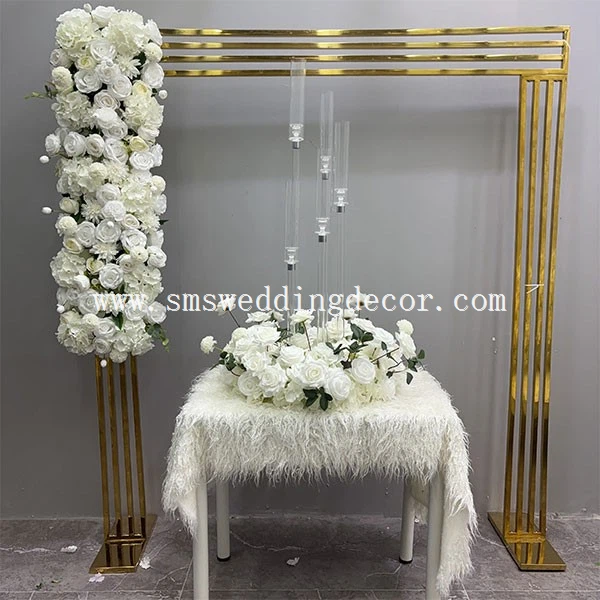 white flower wreath